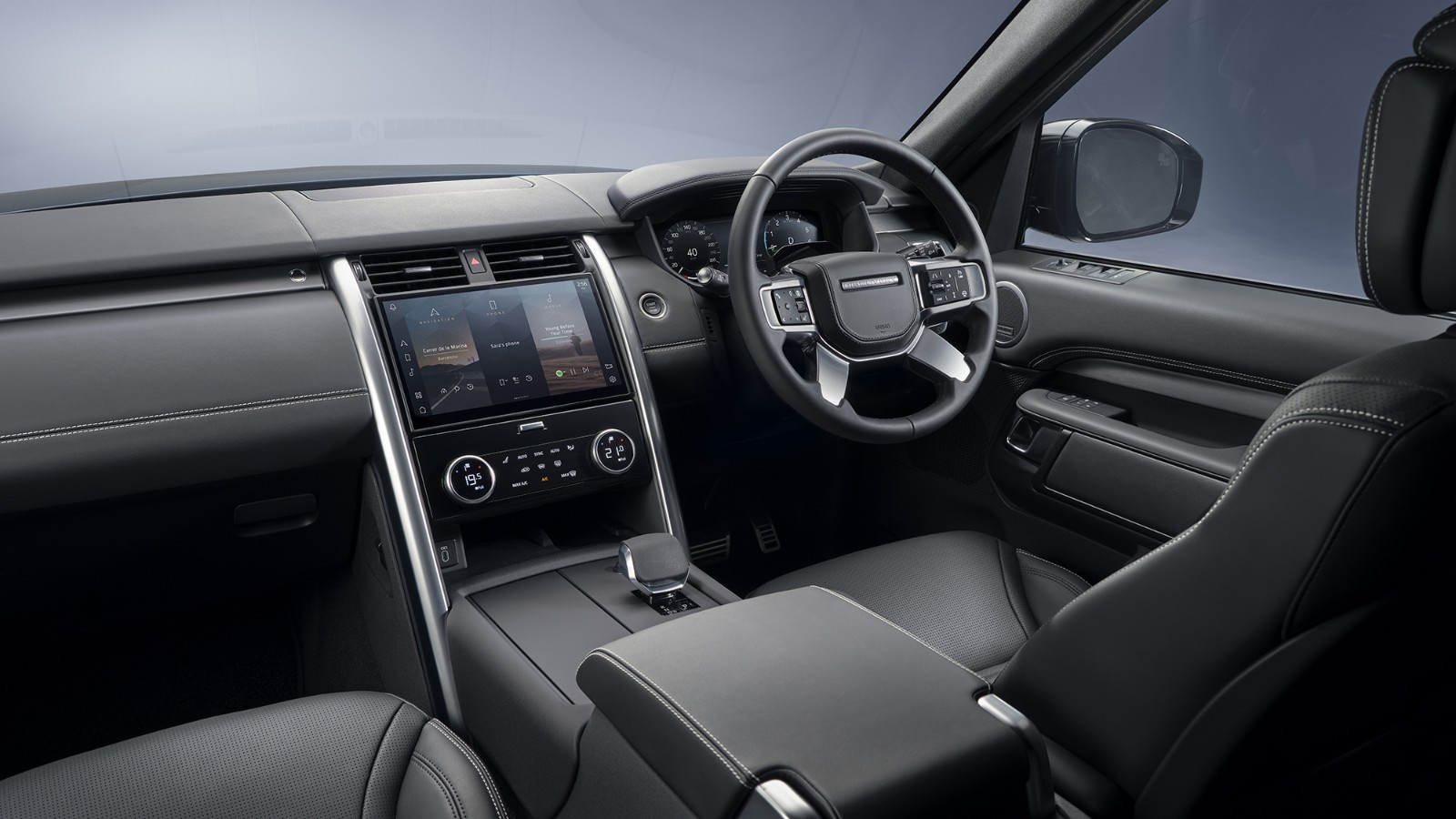 Land Rover's Aging Discovery Gains Power And A Farewell-Style Trim For 2027